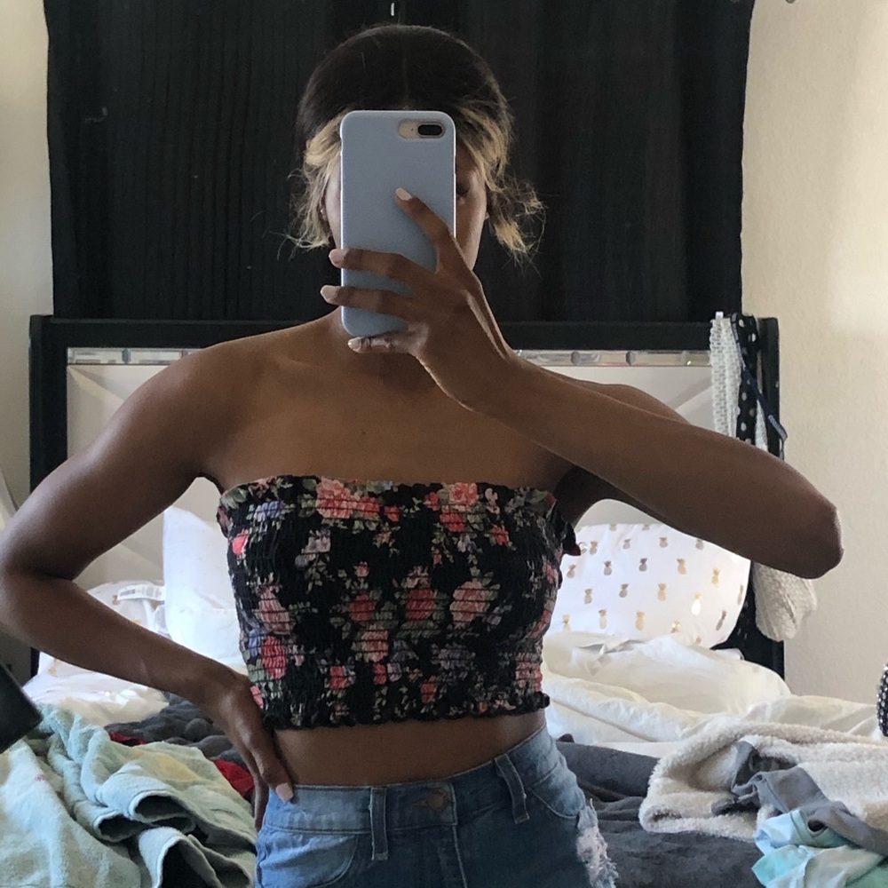 ‼️ DEAL‼️ CUTE floral tube top